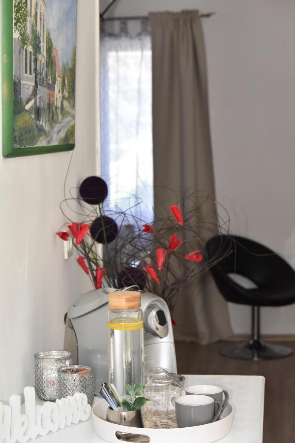 Rooms Bobic Licko Petrovo Selo Exterior photo